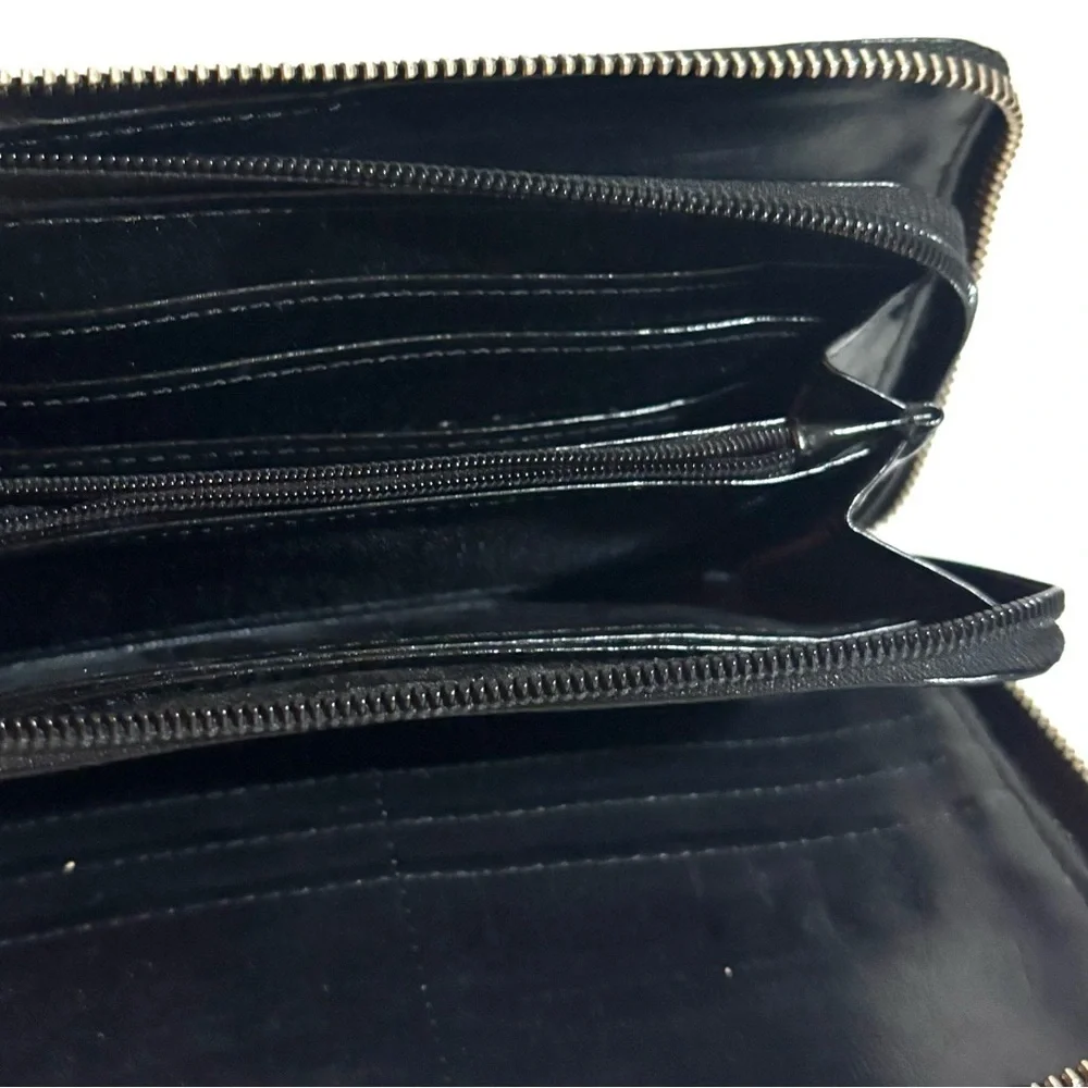 Kenneth Cole Black Leather Wallet clutch